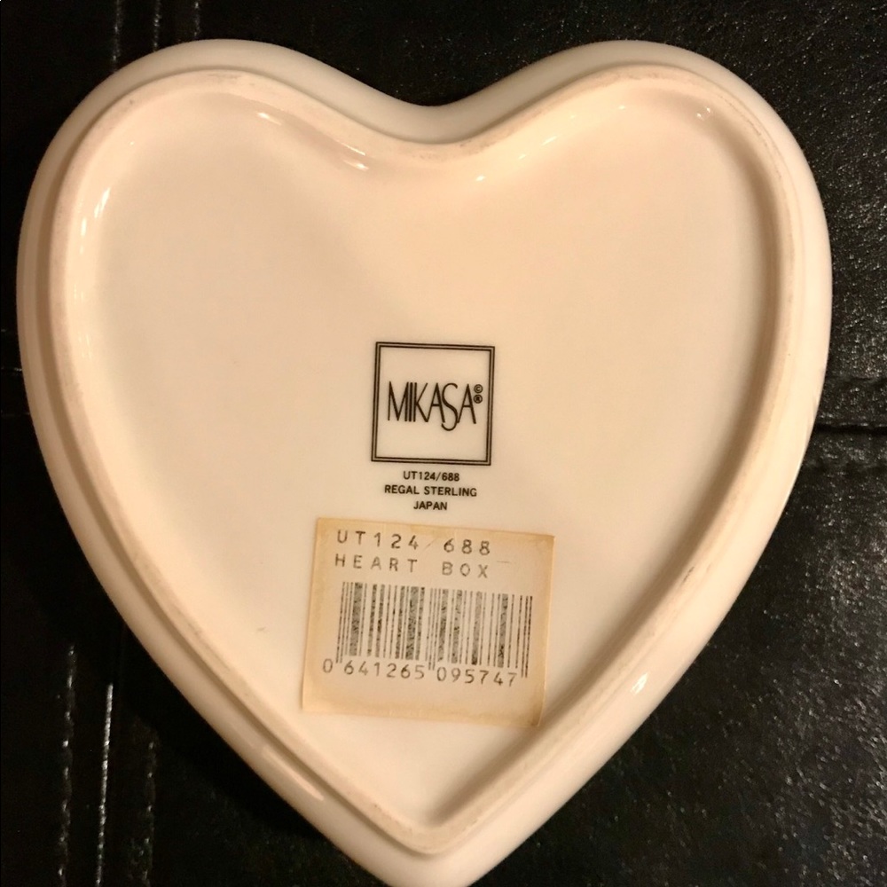 Heart ❤️ Box - Picture 3 of 9